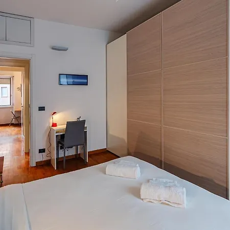 San Siro/city Life Bilocale Comodo Ed Elegante Apartment